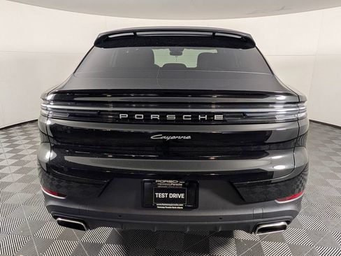 New 2026 Porsche Cayenne Coupe image 6