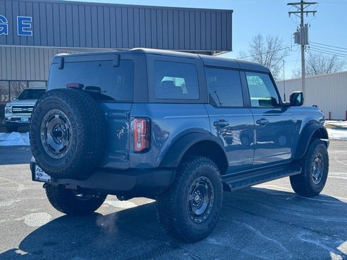 New 2025 Ford Bronco Outer Banks w/ Sasquatch Package image 3