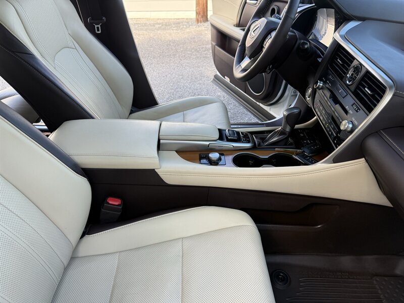 Used 2018 Lexus RX 350 AWD w/ Premium Package image 29