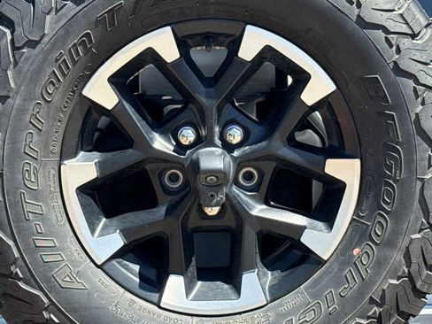 Used 2024 Jeep Wrangler Unlimited Rubicon 4xe AWD/4WD image 49