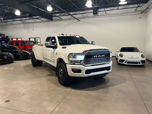 Used 2023 RAM 3500 Limited image 1