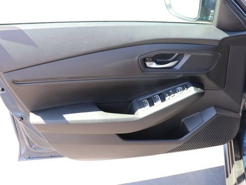 Used 2024 Honda Accord EX image 9