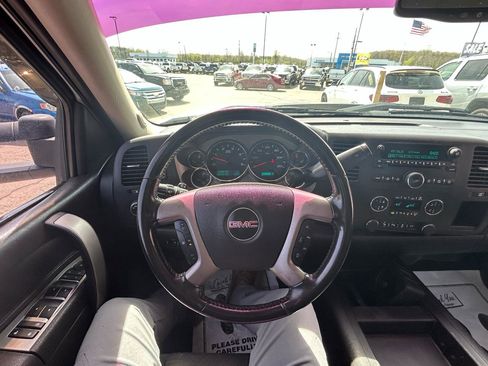 Used 2012 GMC Sierra 2500 SLE AWD/4WD image 25
