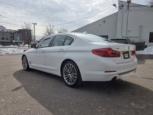 Used 2019 BMW 530i xDrive 530i xDrive w/ Convenience Package image 4