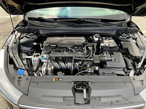 Used 2025 Kia K4 FWD image 32
