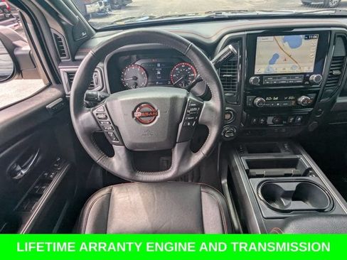 Used 2023 Nissan Titan PRO-4X w/ Pro-4x Convenience Package AWD/4WD image 17
