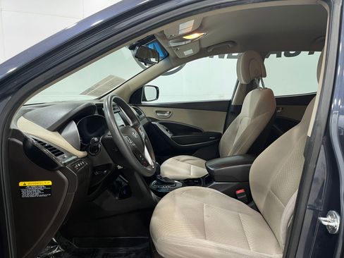 Used 2017 Hyundai Santa Fe Sport image 11