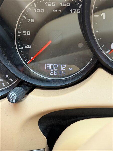Used 2014 Porsche Cayenne Diesel AWD/4WD image 5