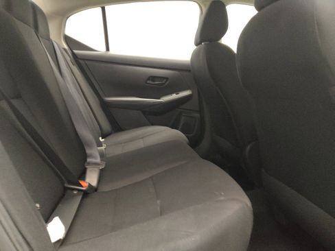 Used 2024 Nissan Sentra S FWD image 19