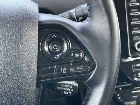 Used 2020 Toyota Prius Prime LE image 17