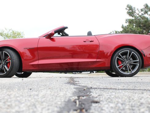 Used 2023 Chevrolet Camaro SS RWD image 6