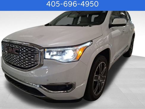 Used 2019 GMC Acadia Denali w/ Technology Package image 1