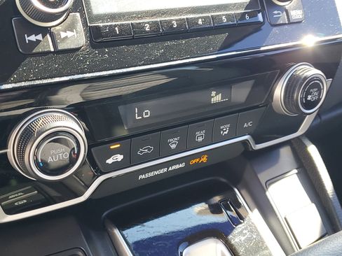 Used 2020 Honda CR-V LX image 27