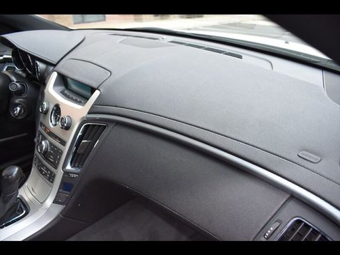 Used 2013 Cadillac CTS Coupe RWD image 32