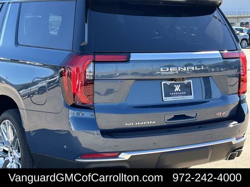 New 2026 GMC Yukon XL Denali w/ Denali Reserve Package AWD/4WD image 6