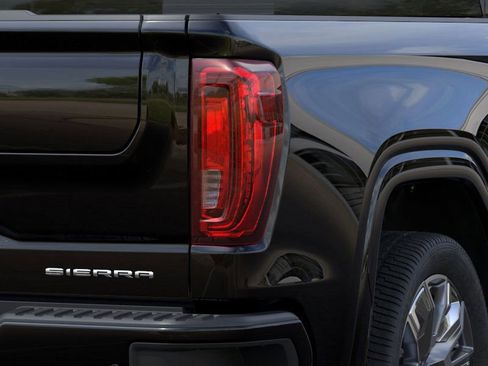 New 2025 GMC Sierra 1500 Denali image 11