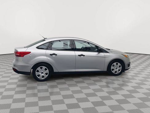 Used 2016 Ford Focus S FWD image 31