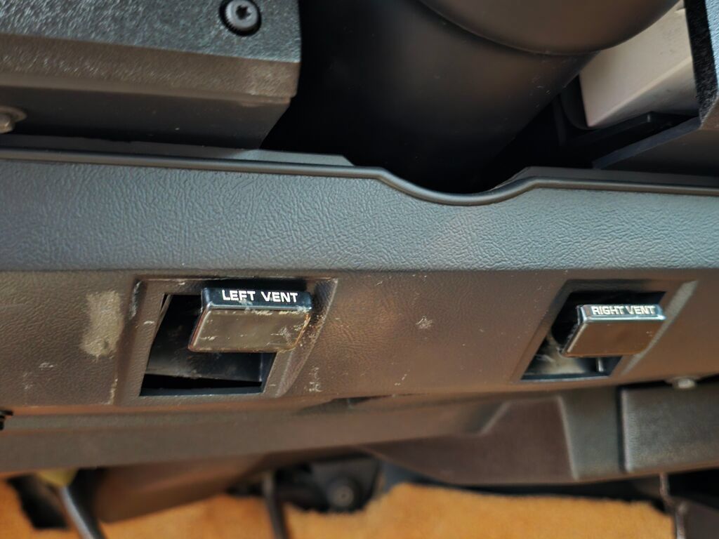 Used 1988 Chevrolet Camaro IROC-Z RWD image 81