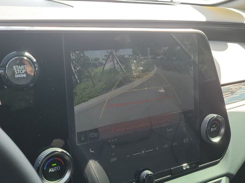 Used 2025 Lexus RX 350 FWD w/ Technology Package image 30