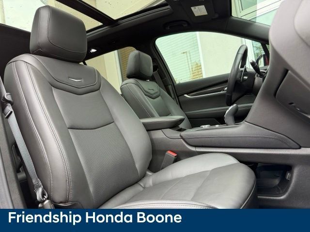 Used 2024 Cadillac XT6 Sport w/ Technology Package AWD/4WD image 66
