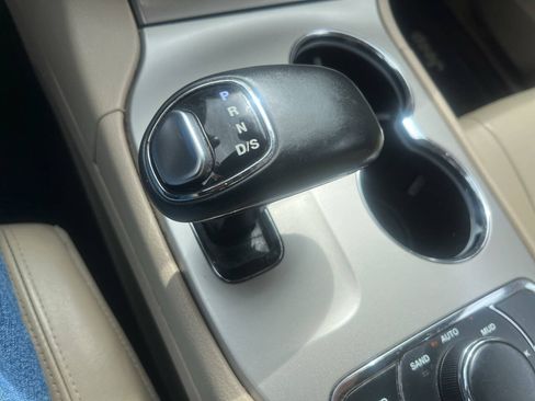 Used 2014 Jeep Grand Cherokee Limited AWD/4WD image 26