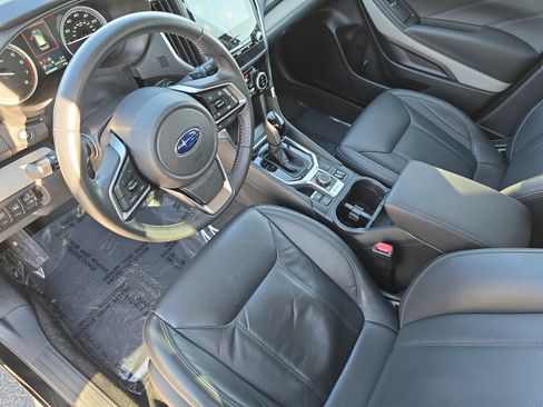 Used 2024 Subaru Forester Limited image 17