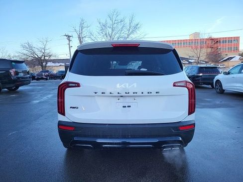Used 2022 Kia Telluride SX image 4