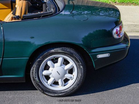 Used 1991 MAZDA MX-5 Miata Special Edition image 5