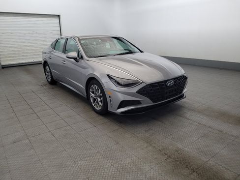 Used 2023 Hyundai Sonata SEL w/ Winter Weather Package FWD image 13
