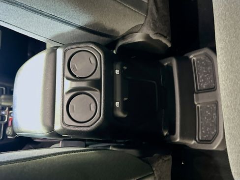 Used 2024 Jeep Wrangler Willys image 27