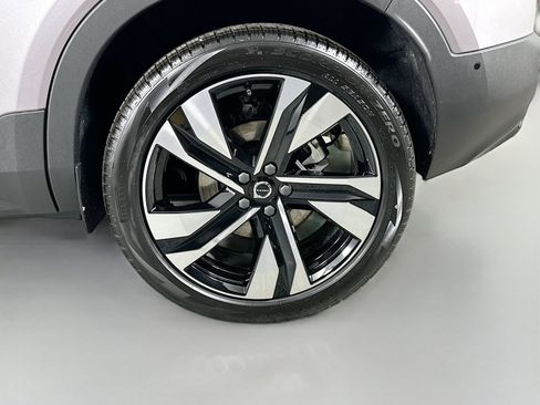 New 2026 Volvo XC40 B5 Ultra w/ Protection Package Premier image 30