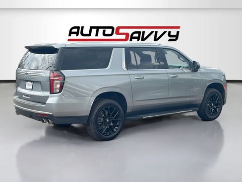 Used 2024 Chevrolet Suburban High Country w/ Max Trailering Package AWD/4WD image 7