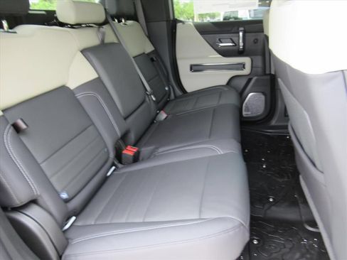 Used 2026 GMC Hummer EV 4x4 Crew Cab image 31