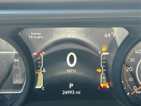 Used 2024 Jeep Wrangler Sport AWD/4WD image 21