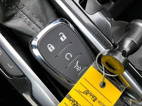 Used 2021 Chevrolet TrailBlazer ACTIV w/ Sun and Liftgate Package image 14