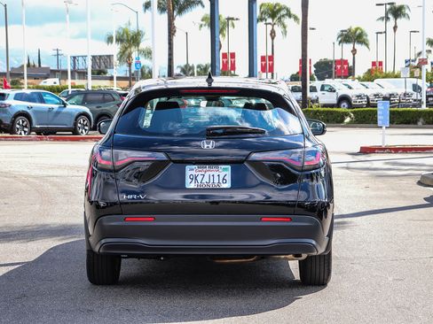 Certified 2024 Honda HR-V LX image 6