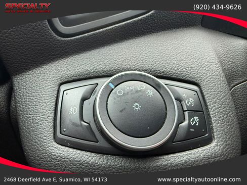 Used 2015 Ford Escape SE AWD/4WD image 28