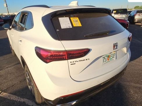 Certified 2025 Buick Envision Sport Touring image 4