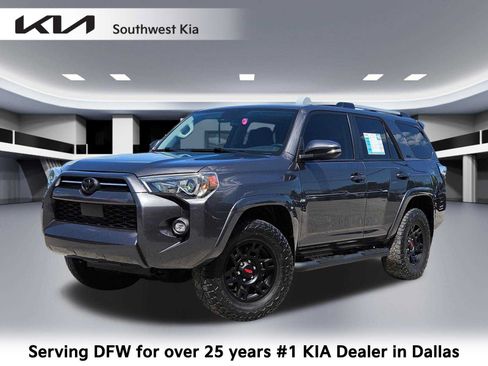 Used 2023 Toyota 4Runner SR5 Premium w/ Moonroof Package AWD/4WD image 1