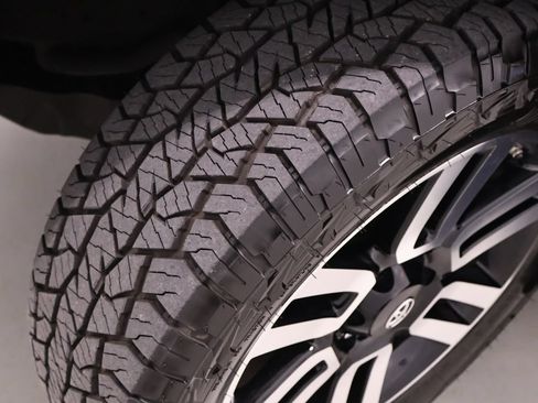 Used 2015 Toyota 4Runner Limited AWD/4WD image 41