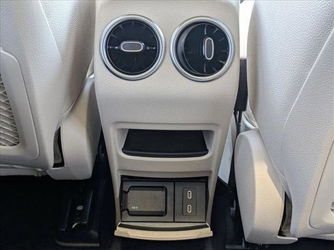 Certified 2024 Mercedes-Benz EQB 300 4MATIC image 18