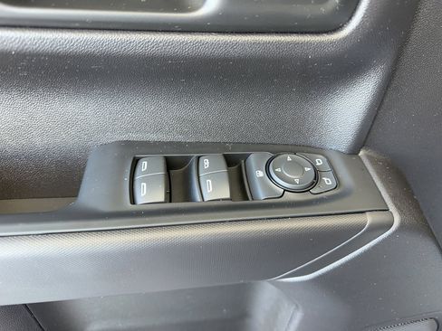 Used 2024 Chevrolet Silverado 1500 Custom AWD/4WD image 10
