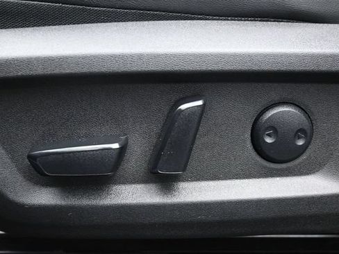 Used 2024 Nissan Rogue Platinum w/ Platinum Premium Package FWD image 8