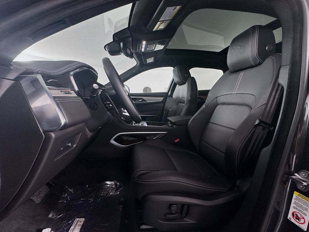 New 2026 Jaguar F-PACE R-Dynamic S AWD/4WD image 20