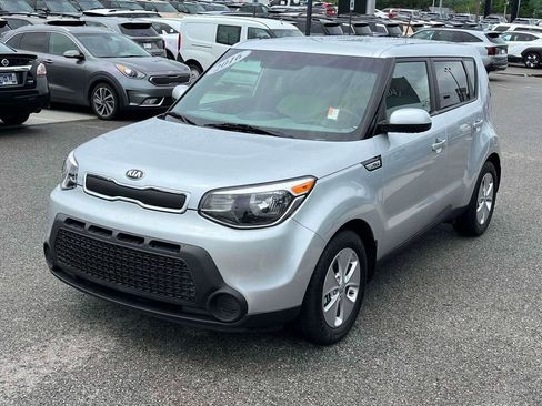 Used 2016 Kia Soul FWD image 27