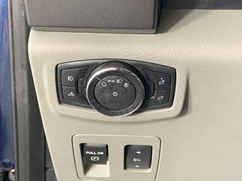 Used 2018 Ford F150 XLT w/ Equipment Group 302A Luxury image 17