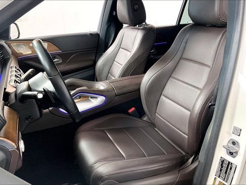 Used 2022 Mercedes-Benz GLS 450 4MATIC image 25