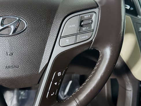 Used 2019 Hyundai Santa Fe XL image 15