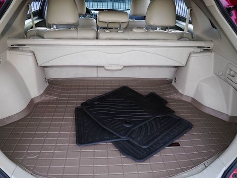 Used 2013 Toyota Venza LE image 10