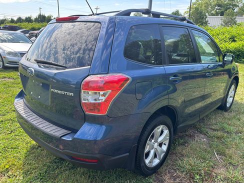 Used 2014 Subaru Forester 2.5i Premium w/ All-Weather Package AWD/4WD image 5